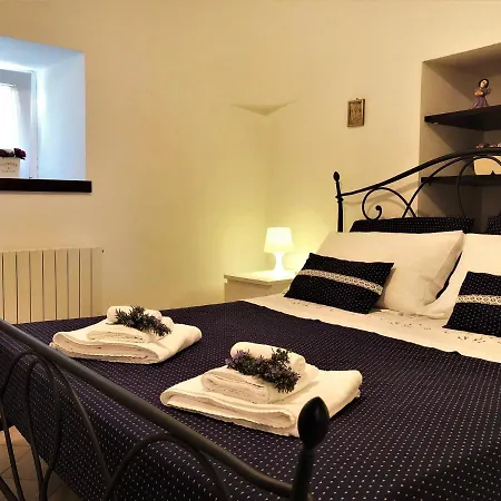 Wepuglia - La Casa Sulla Roccia Vila