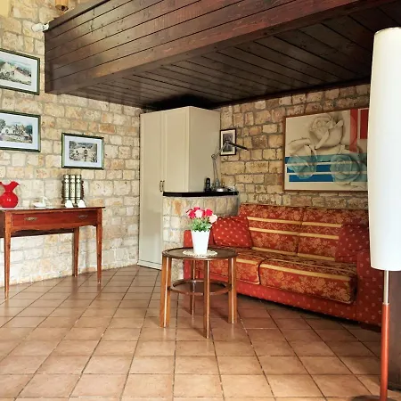Vila Wepuglia - La Casa Sulla Roccia